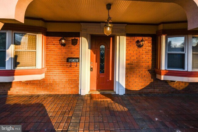 Foto del edificio - 1303 Port Echo Ln