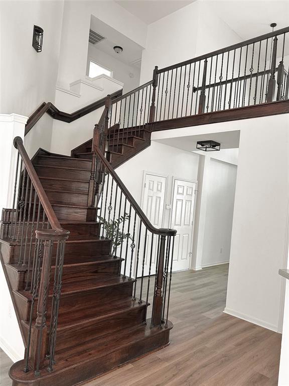 Foto del edificio - 2111 Scenic Hollow Ct
