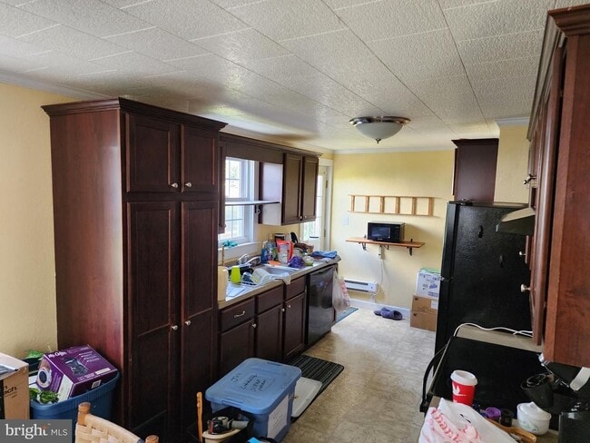 Building Photo - 3Bed/1Bath Charming Bungalow