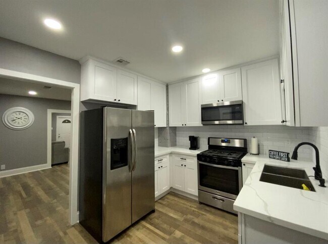 Foto del edificio - 6808 Avenue K