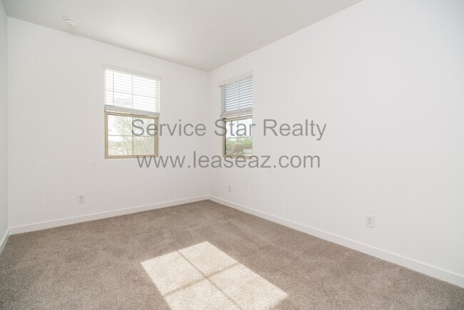 Foto del edificio - 4318 N 94th Ave