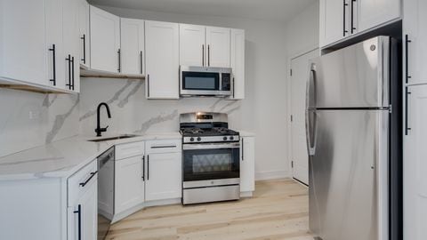 Building Photo - 1906 N Whipple St