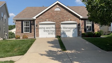 Building Photo - 8426 N Ava Ave