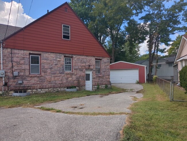 Building Photo - 3611 Blue Ridge Blvd
