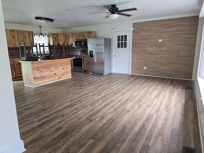 Foto del edificio - 4801 Fellows Ct