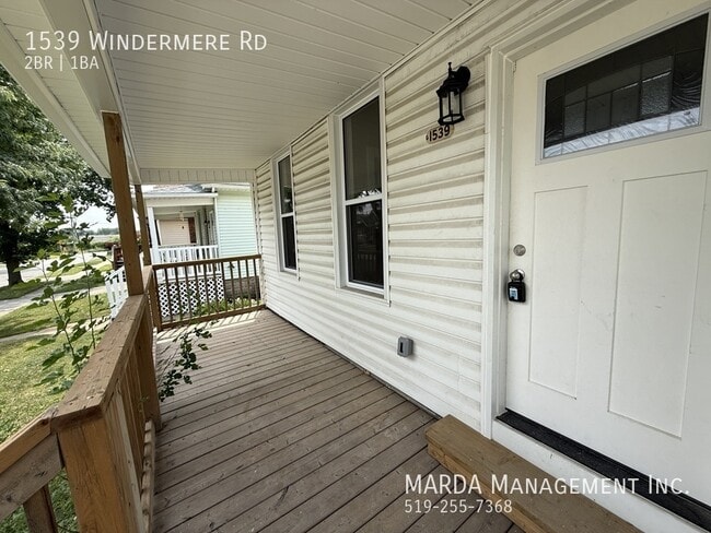 Building Photo - NEWLY RENOVATED 2 BED/1 BATH HOME - EAST WINDSOR + UTILITIES