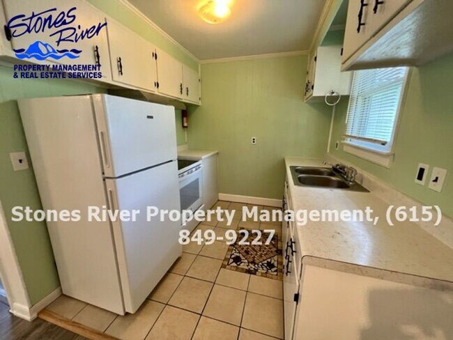 Foto del edificio - 1 Bedroom Apartment *Water Included*, Acro...