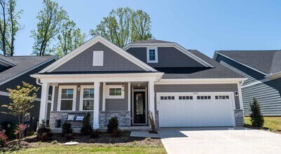 Building Photo - 8629 Chagrin Dr