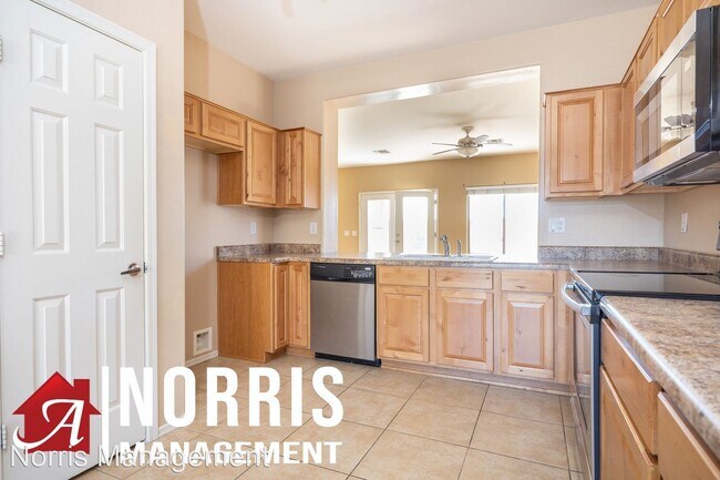 Building Photo - 3 br, 2 bath House - 1605 E Chaparral Dr