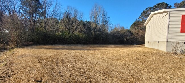 Building Photo - 120 Linda Sue Ln