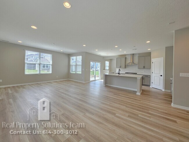 Building Photo - 8604 Apricot Wy