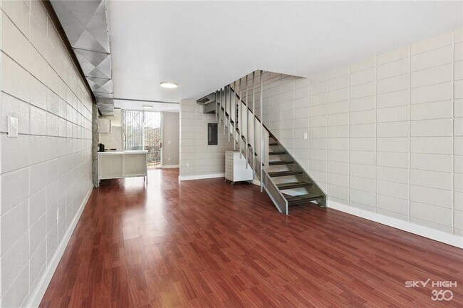 Foto del edificio - 12 S Hill Ave