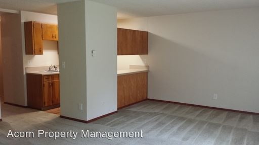 Foto principal - 957 NE 122nd Ave