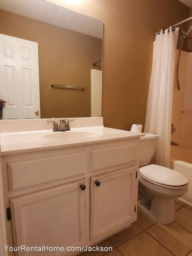 3 br, 2 bath House 65 Turtle Creek Dr House Rental in Jackson, TN