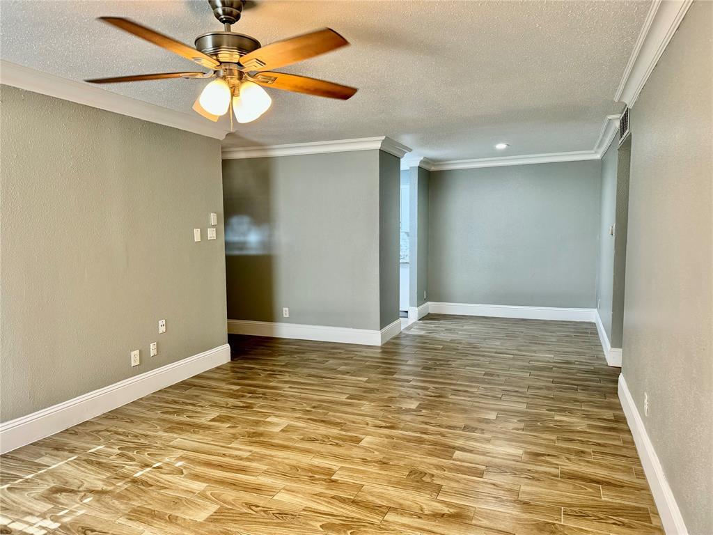 Primary Photo - 12500 Sandpiper Dr