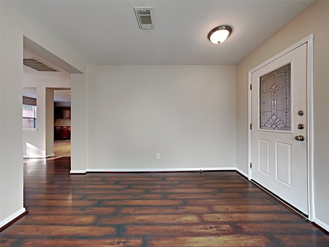 Building Photo - 20734 Tealbrook Dr