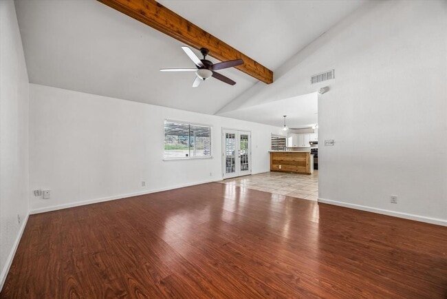 Foto del edificio - 1309 Warrington Dr