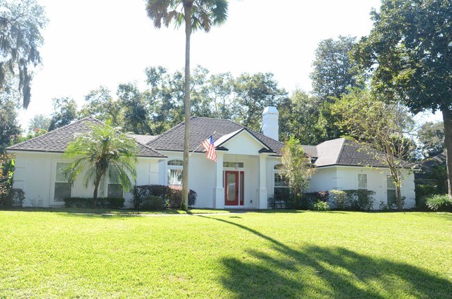 Building Photo - 13810 Longs Landing Rd E