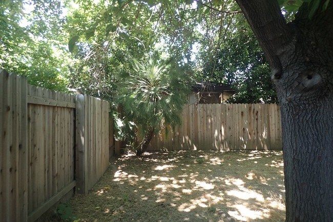 Building Photo - 2721 Matheson Way