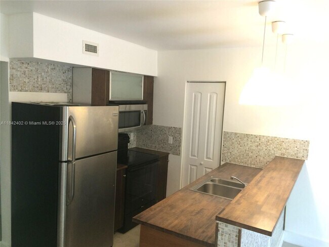 Foto del edificio - 7025 Rue Granville