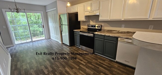 Photo - 125 Stewarts Landing Cir Townhome