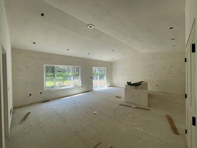 Building Photo - 7472 N Paw St