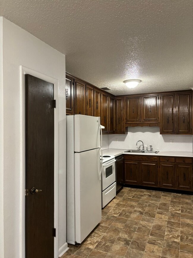 Foto del edificio - 117 Santeelah St