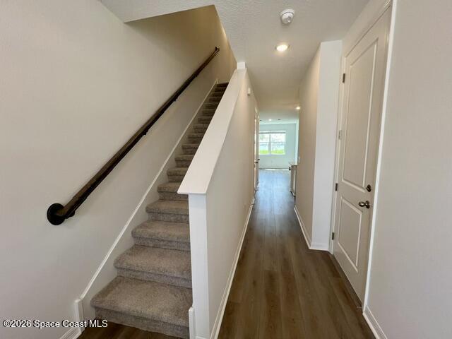 Foto del edificio - 1239 Bluewater Ln