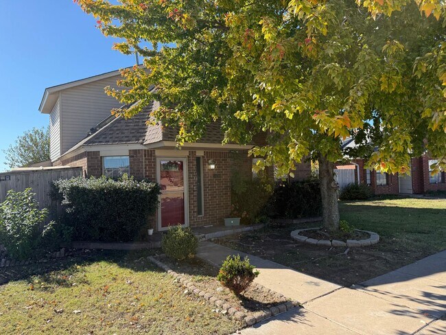 Building Photo - Spacious 4BR in Moore