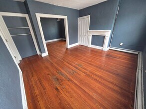 Building Photo - 45 Gifford Ave