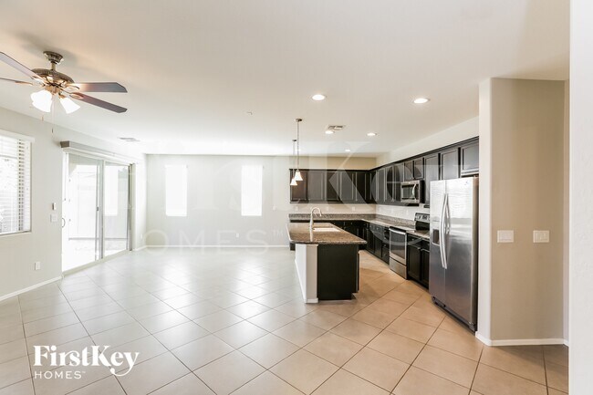 Foto del edificio - 22464 Via Del Oro