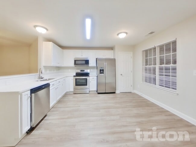 Foto del edificio - 309 Peachtree Rd