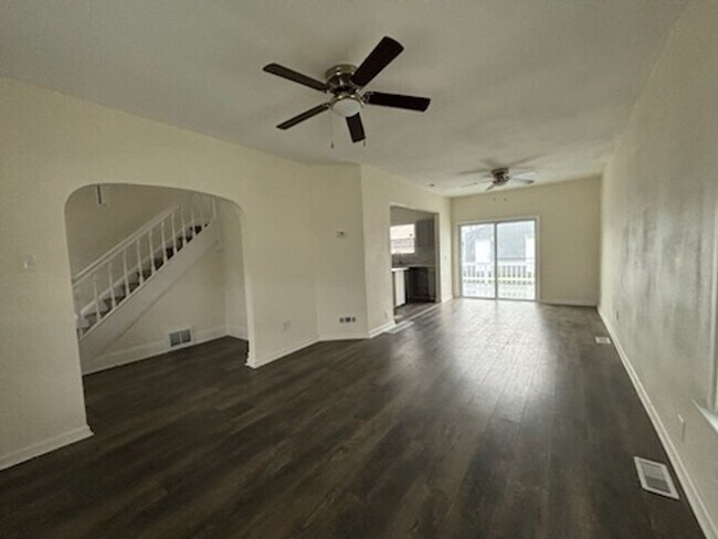 Foto del edificio - 3 Bed Toledo House MINT Condition!