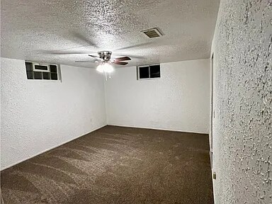 Foto del edificio - 128 Grandview Ave