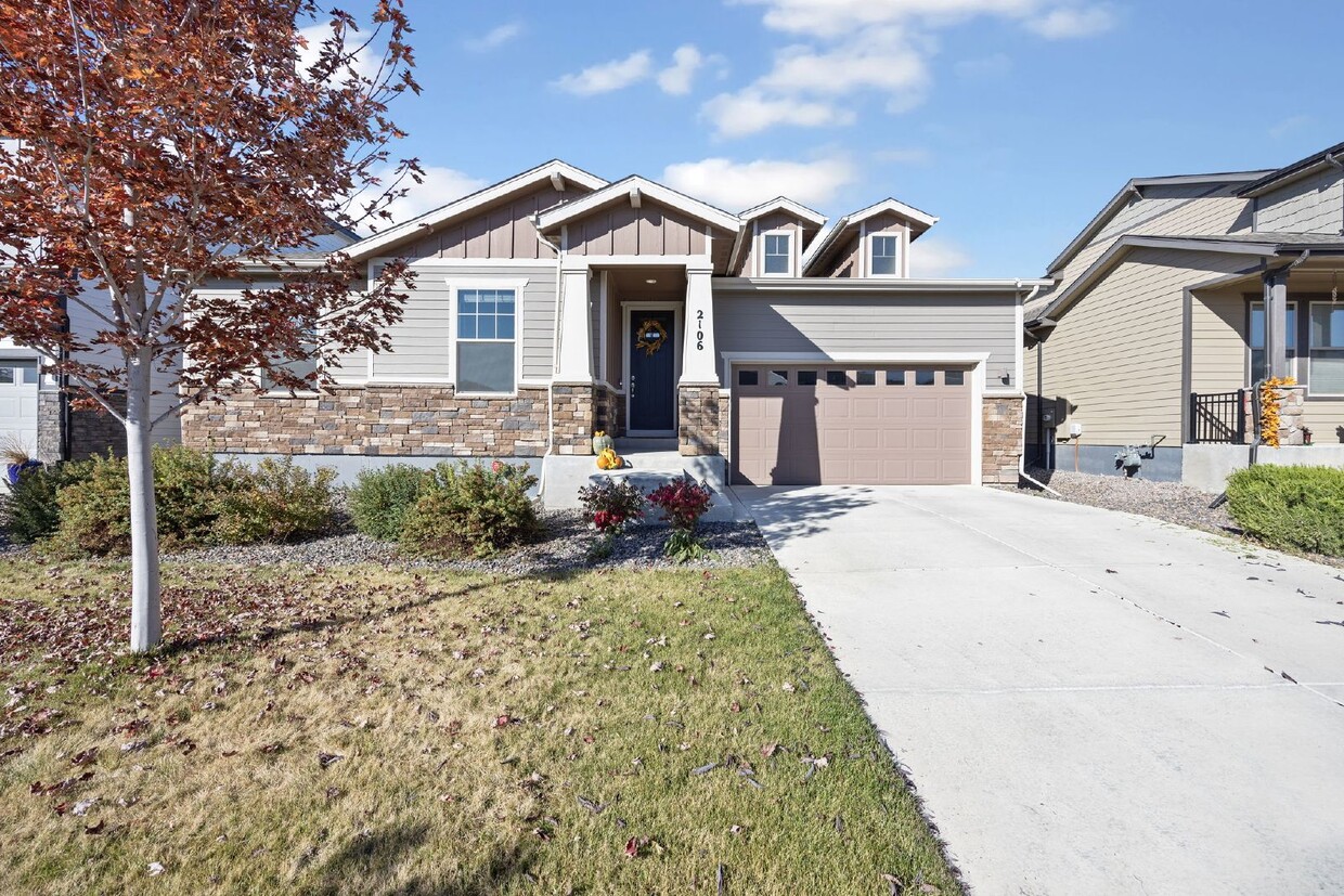 Foto principal - One-story Ranch-style home in Raindance wi...