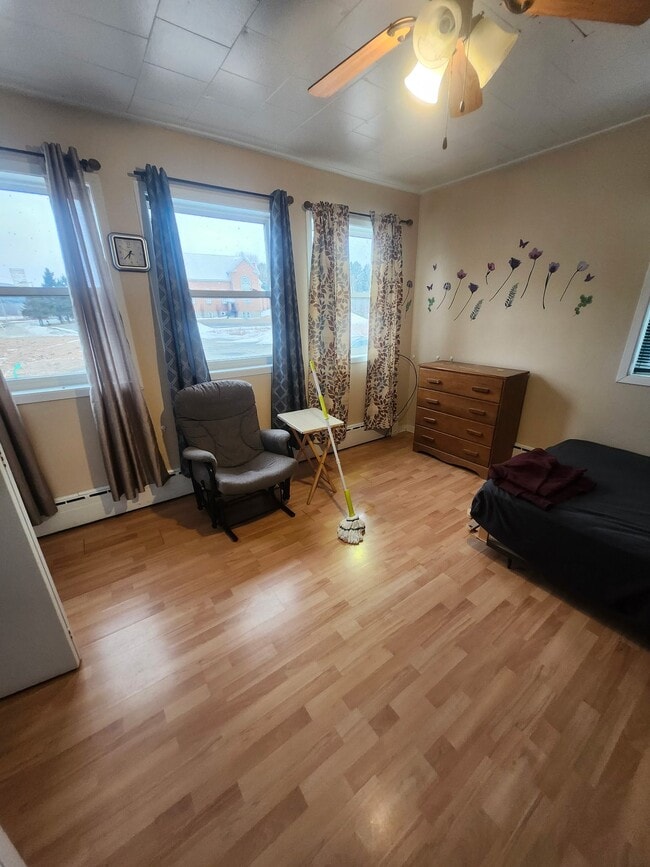 Photo du bâtiment - 3741 Rue Principale