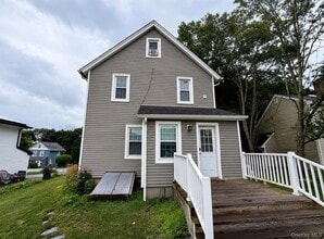 Building Photo - 31 Minetta Ct