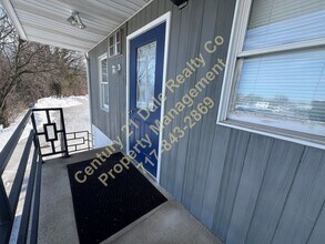 Building Photo - 3536 E Market St