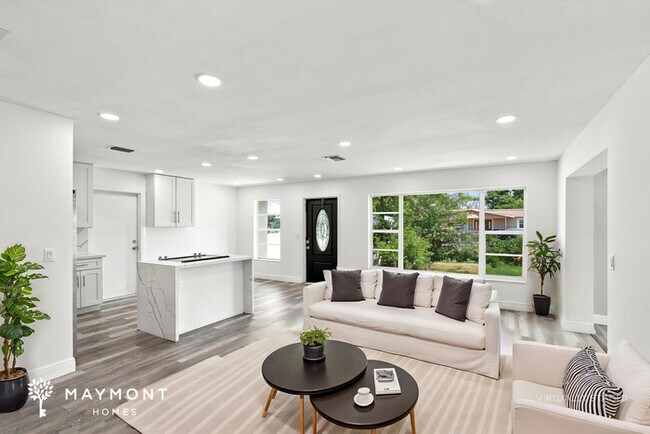 Foto del edificio - 730 NW 18th St