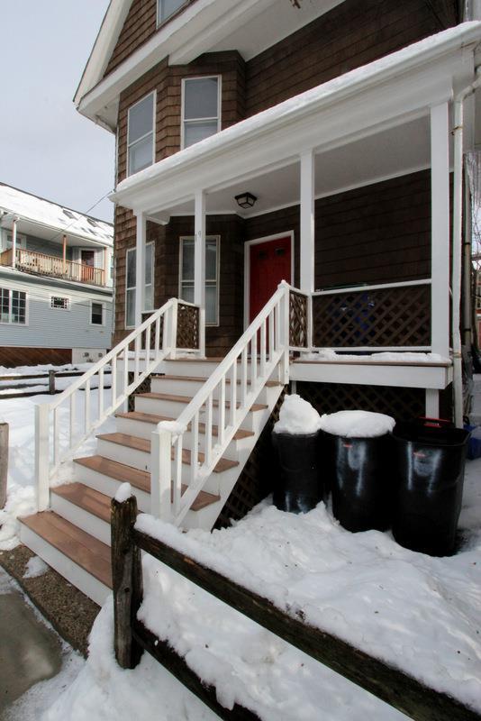 Primary Photo - 19 Linden Ave