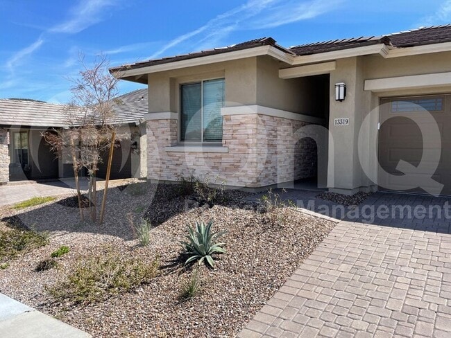 Building Photo - 13319 W Red Range Way