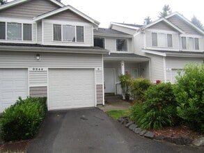 Building Photo - 6944 47th Ln SE