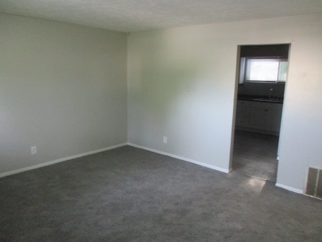 Building Photo - 1008 Charlotte Dr