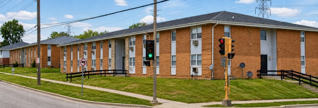 Building Photo - Mano Realty LLC 4007 45th St.