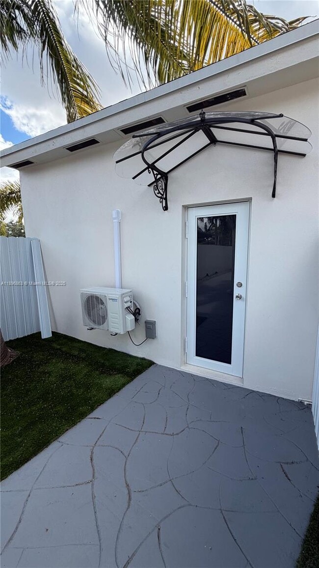Foto del edificio - 4712 SW 2nd Terrace