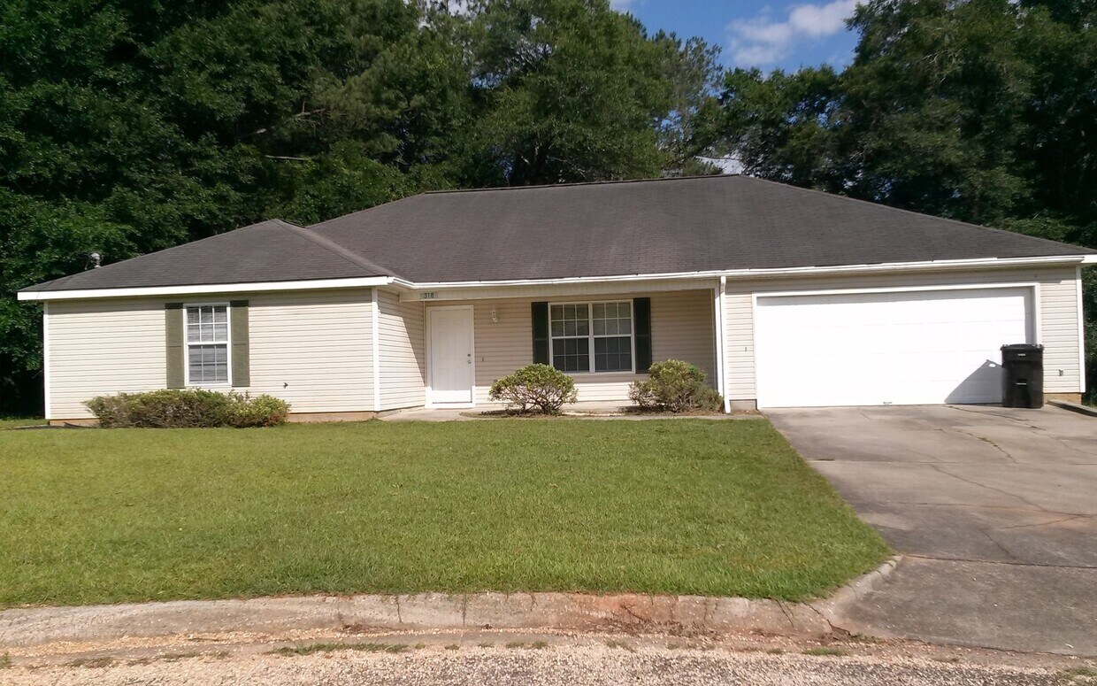 Foto principal - Brookside Subdivision