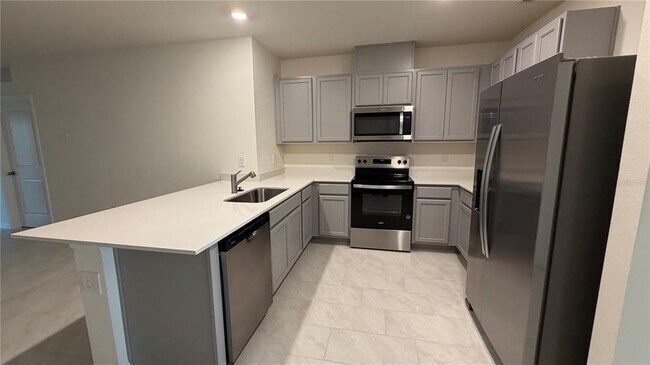 Foto del edificio - 3314 Wakefield Dr