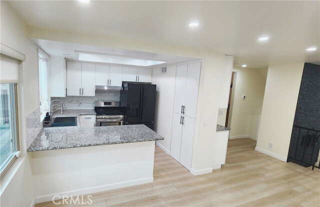 Building Photo - 27652 Ironstone Dr