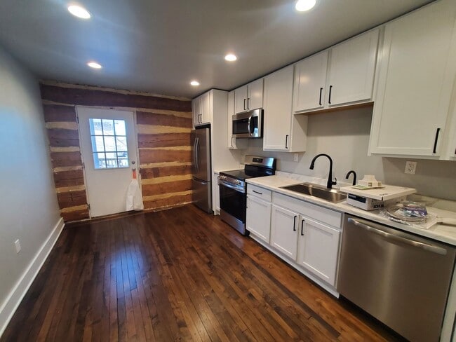 Building Photo - 4231-4231A Co Rd KK