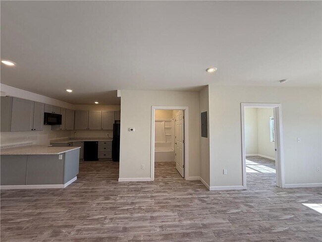 Foto del edificio - 327 Pine St